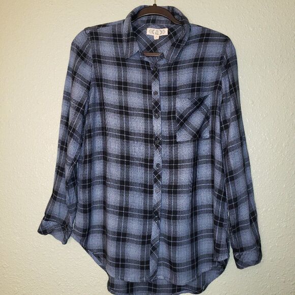 Pink Rose L Button Down - Picture 3 of 6